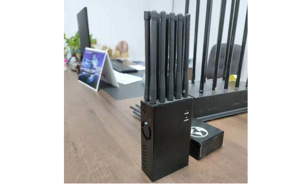 How to choose the signal jammer by the using environment ?